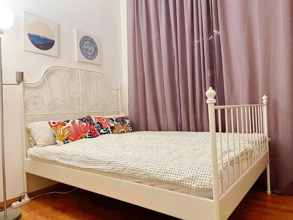 Apartament Familienfreundliches Im Zentrum Fuer Geschaeftsreisen Und Privat *